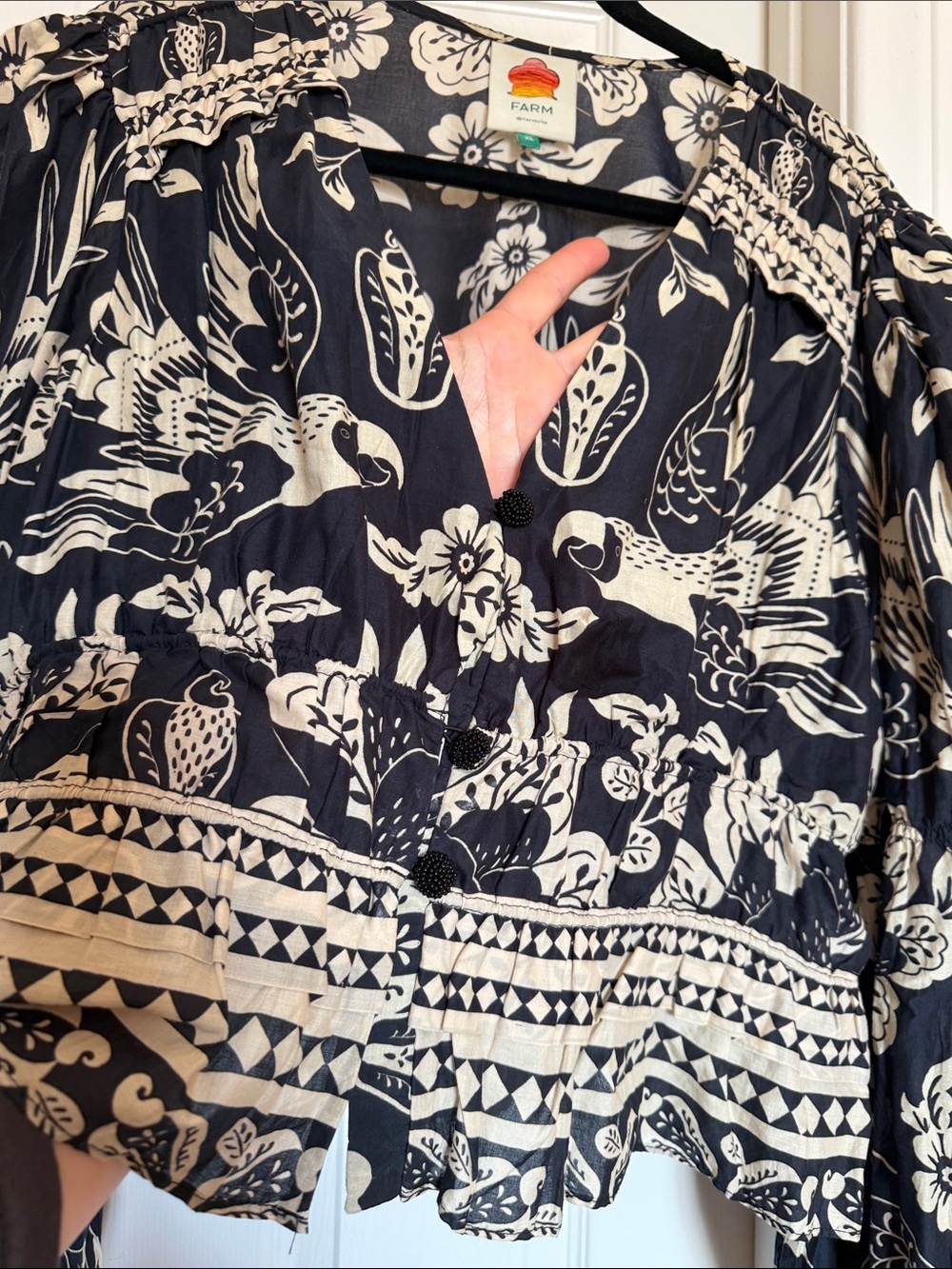 FARM Rio Black and Cream Botanical Bird Print Blouse - Picture 3 of 10